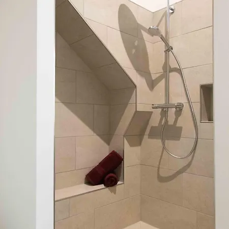Apartman Vinzenz, Bildstein- Mit Privatem Ski- Und Fahrradraum *